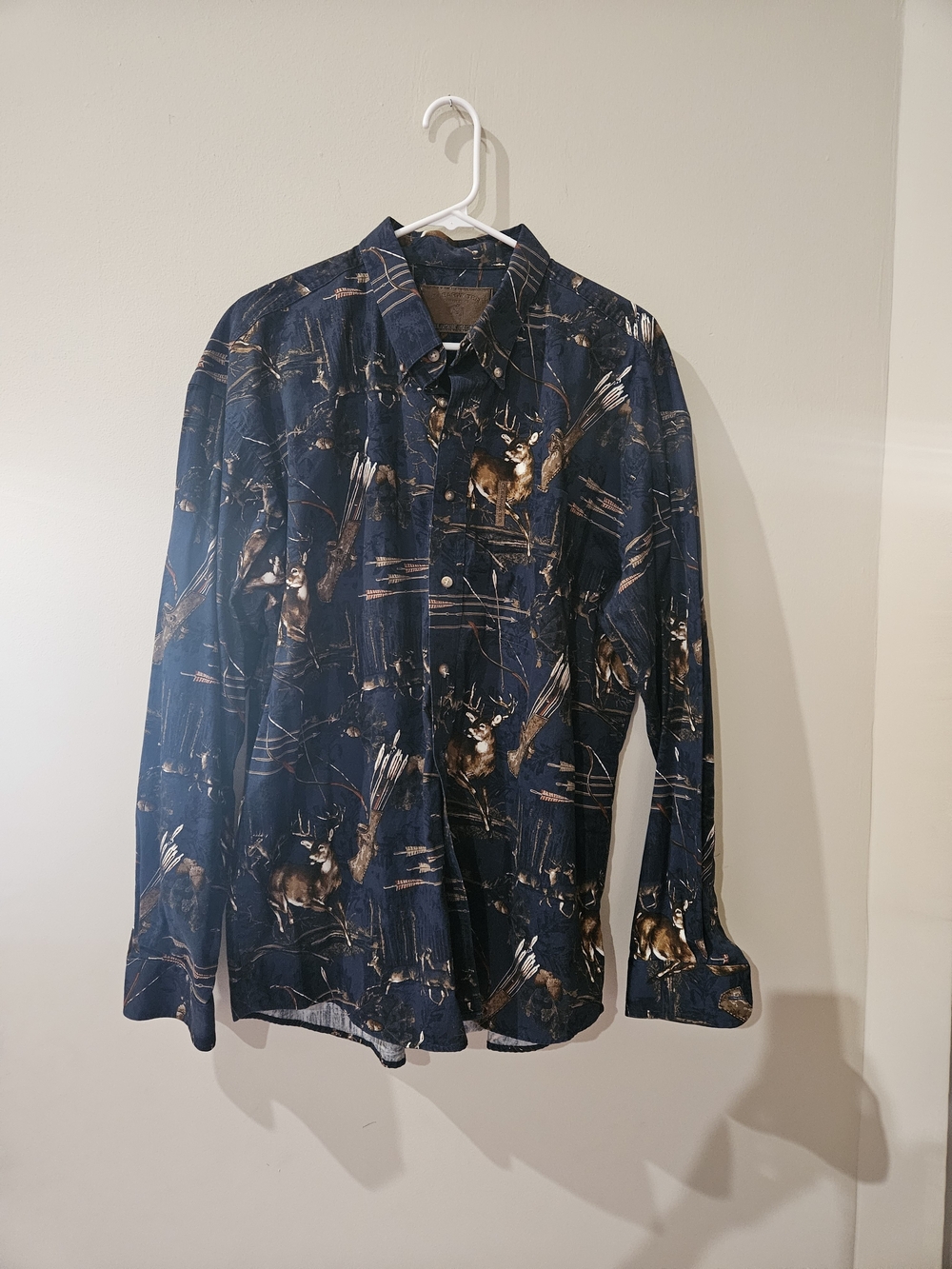 Men's Navy Patterned Long-Sleeve Button-Up Shirt